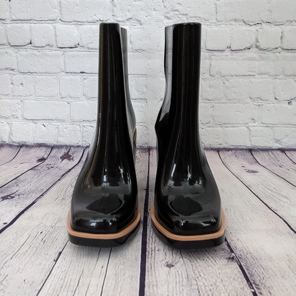 Melissa Classic Heeled Rainboot Size 9 MSRP $170